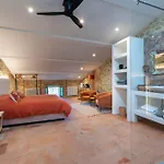 Gianotti By Mmega Villa *